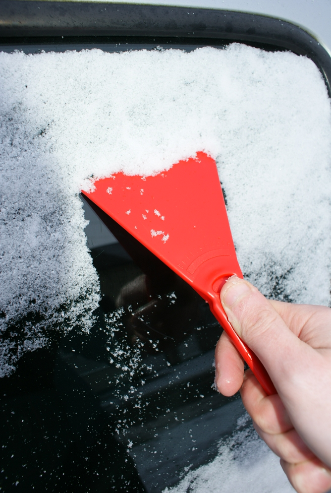 Essential Car Windscreen Ice Scraper